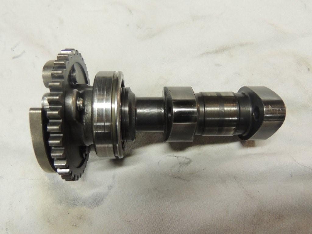 uitlaat nokkenas KX 450 F 06/015
